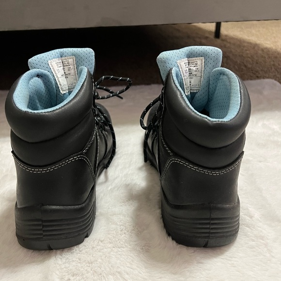 Women’s work boots sz 8.5 - Picture 2 of 4